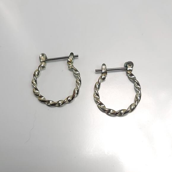 Silver Twisted Hoop Earrings Small Rope Design Classic Everyday Jewelry - Picture 5 of 10